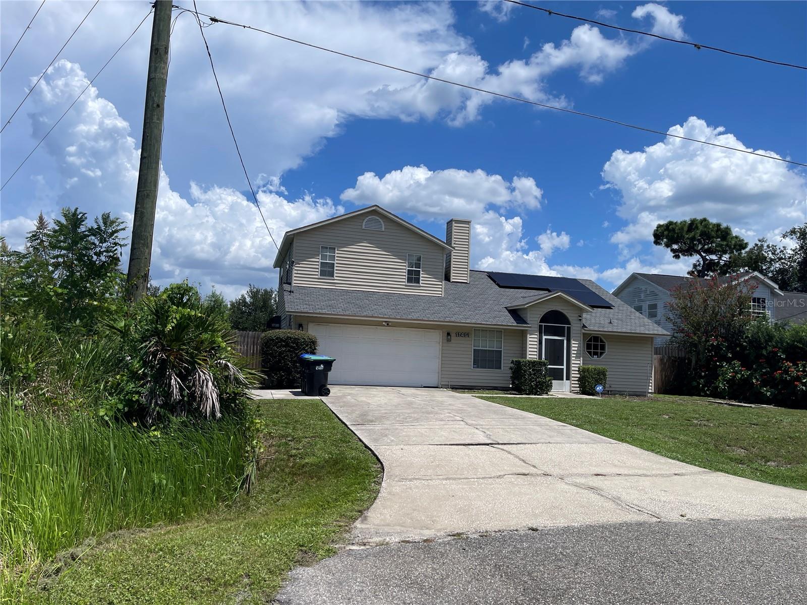 11461 Orange St Property Photo 2