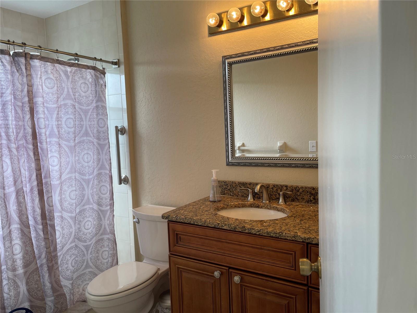 11461 Orange St Property Photo 15