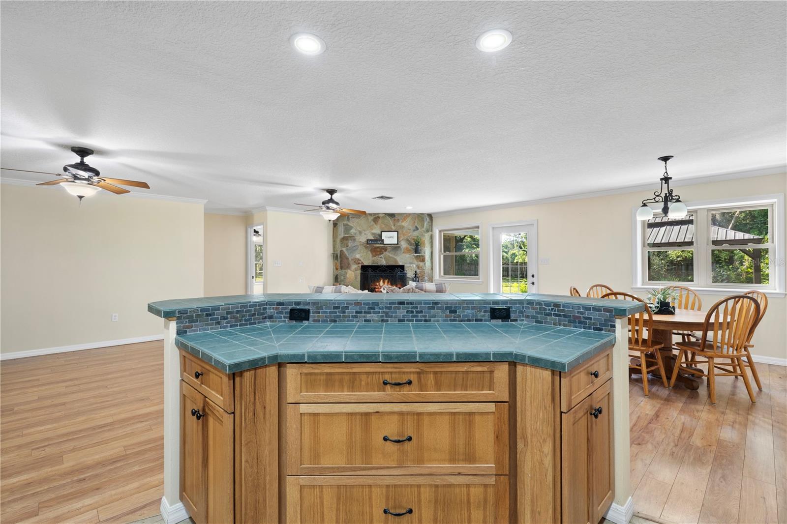 7838 Sloewood Dr Property Photo 11