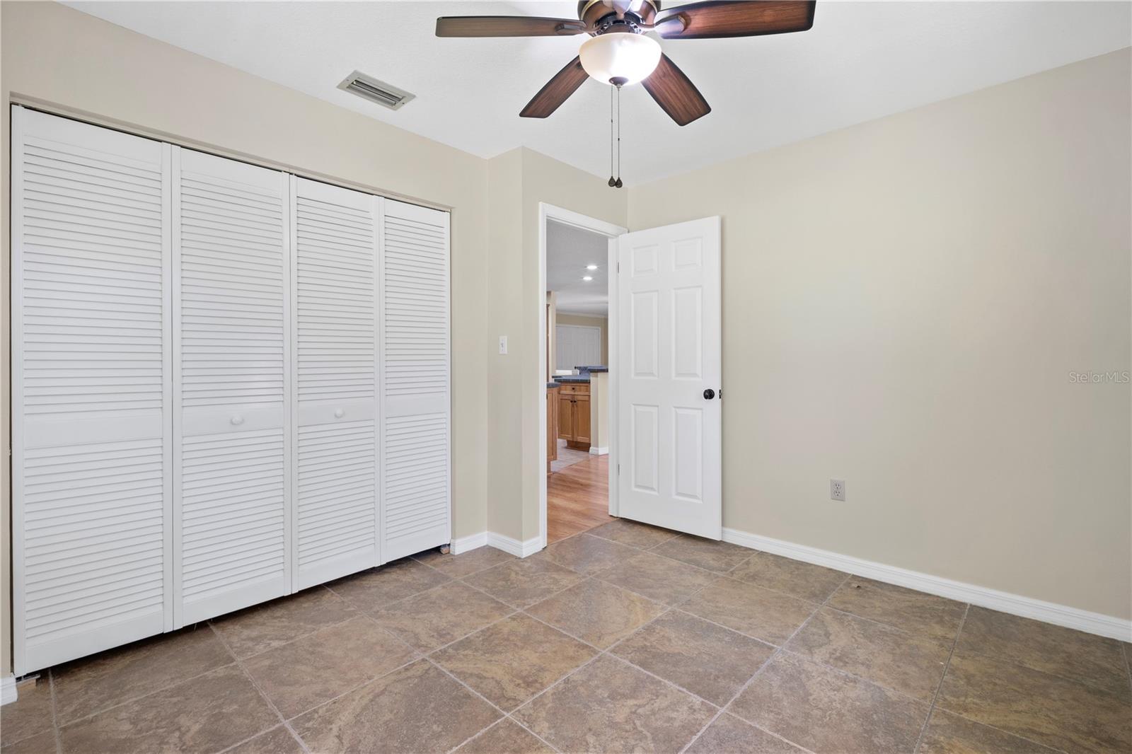 7838 Sloewood Dr Property Photo 18