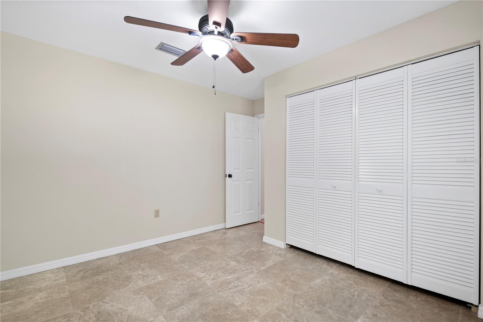 7838 Sloewood Dr Property Photo 21