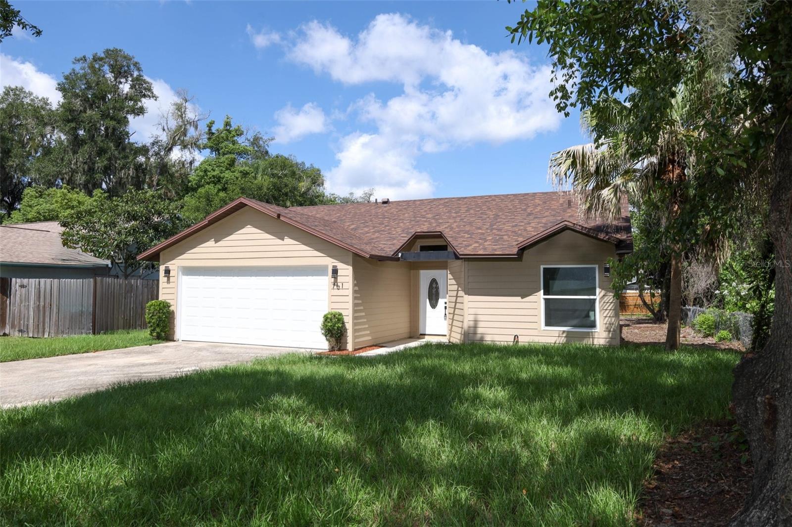 761 Robinhood Dr Property Photo 1