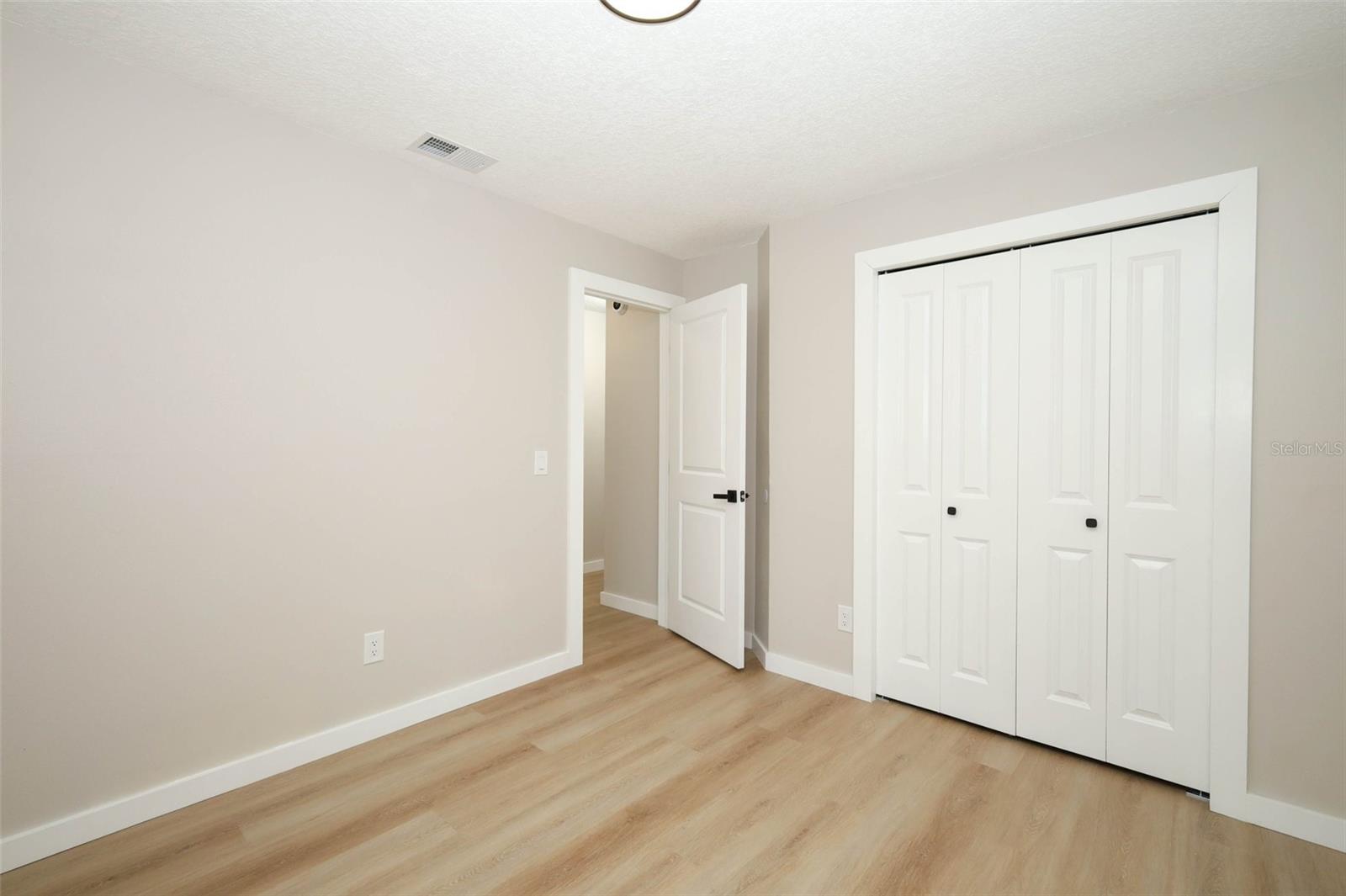 761 Robinhood Dr Property Photo 28