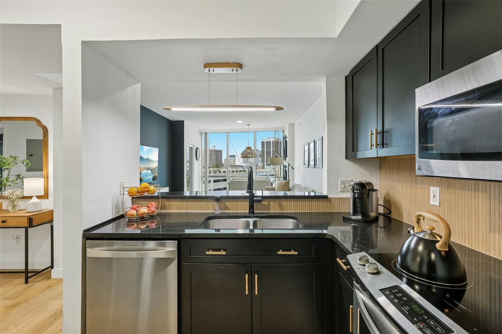 322 E Central Blvd #806 Property Photo 14