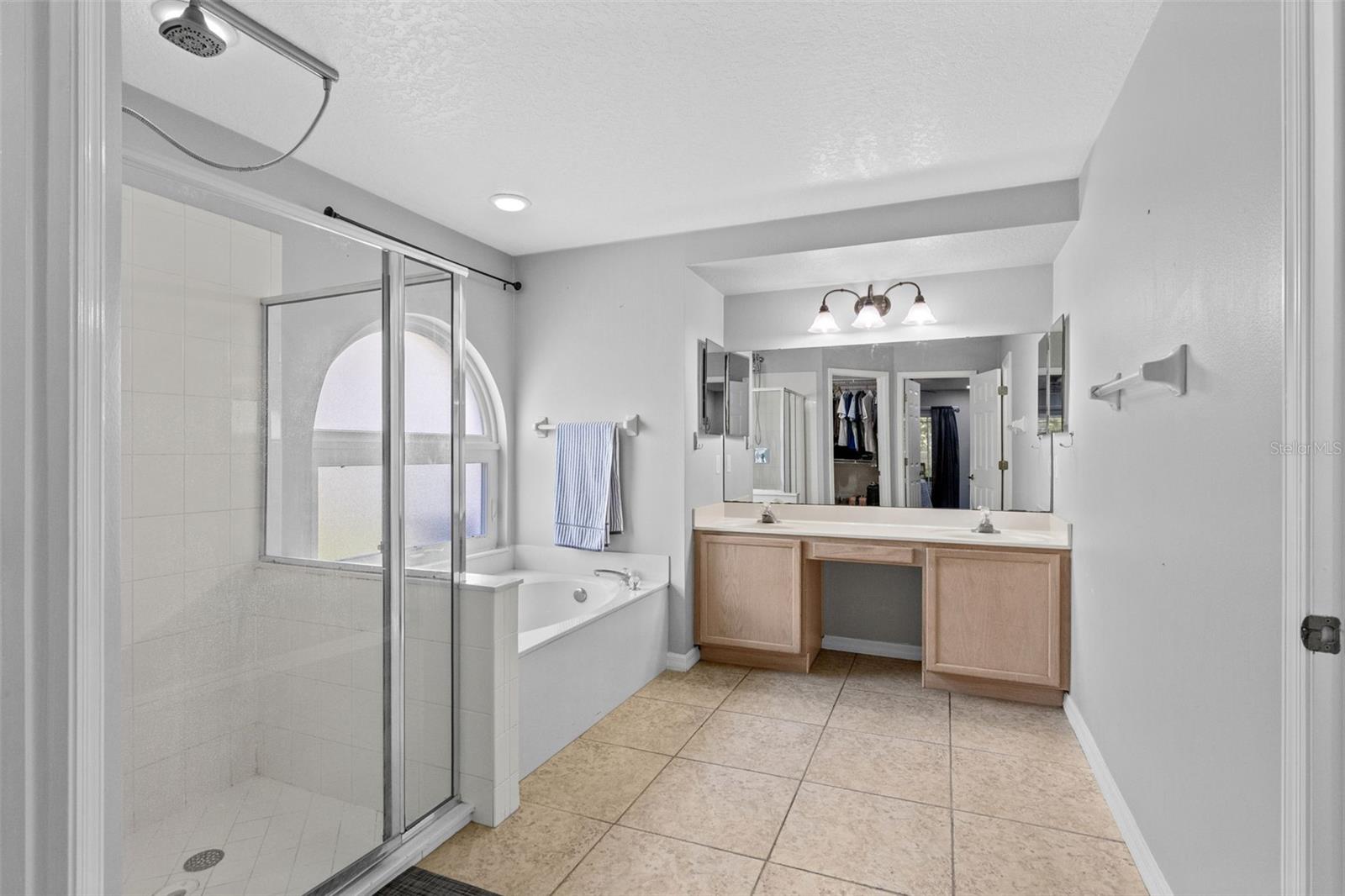 12212 Holly Jane Ct Property Photo 29