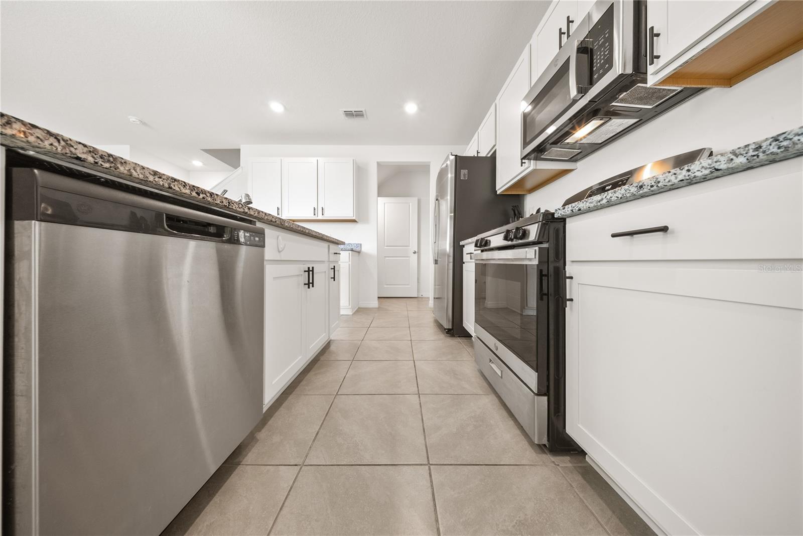 15038 Windflower Aly Property Photo 16