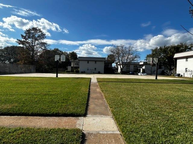 92 Windtree Ln #l Property Photo 7