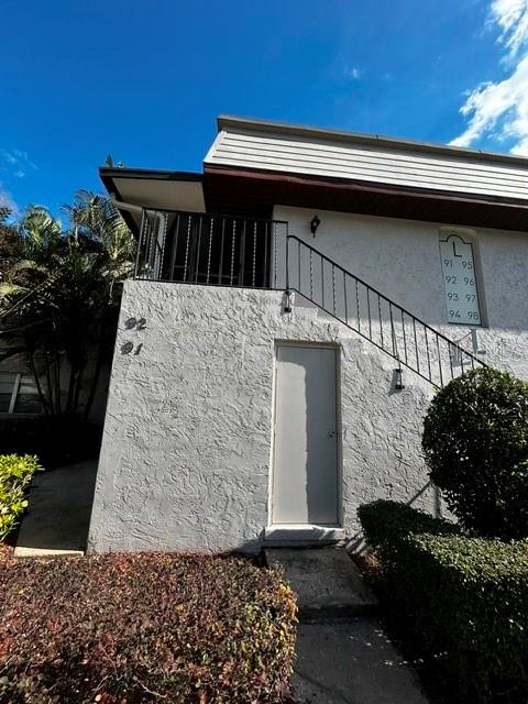 92 Windtree Ln #l Property Photo 10