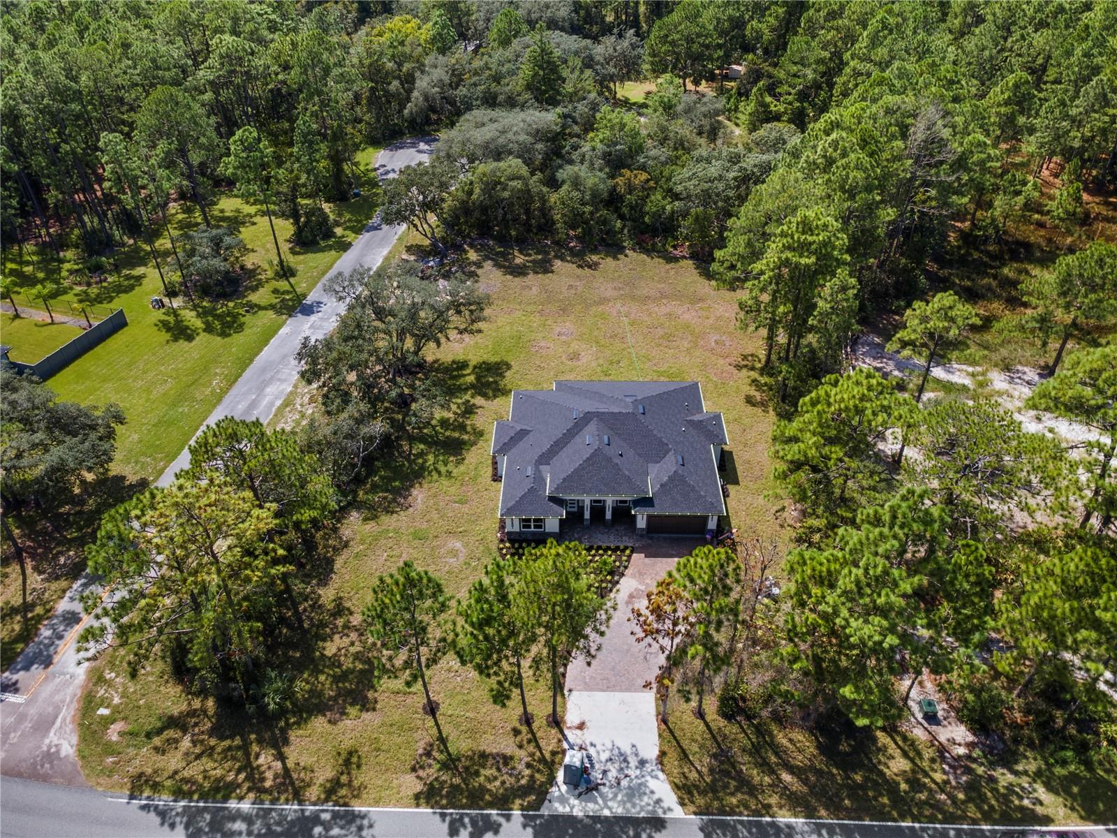 40401 Royal Trails Rd Property Photo 6