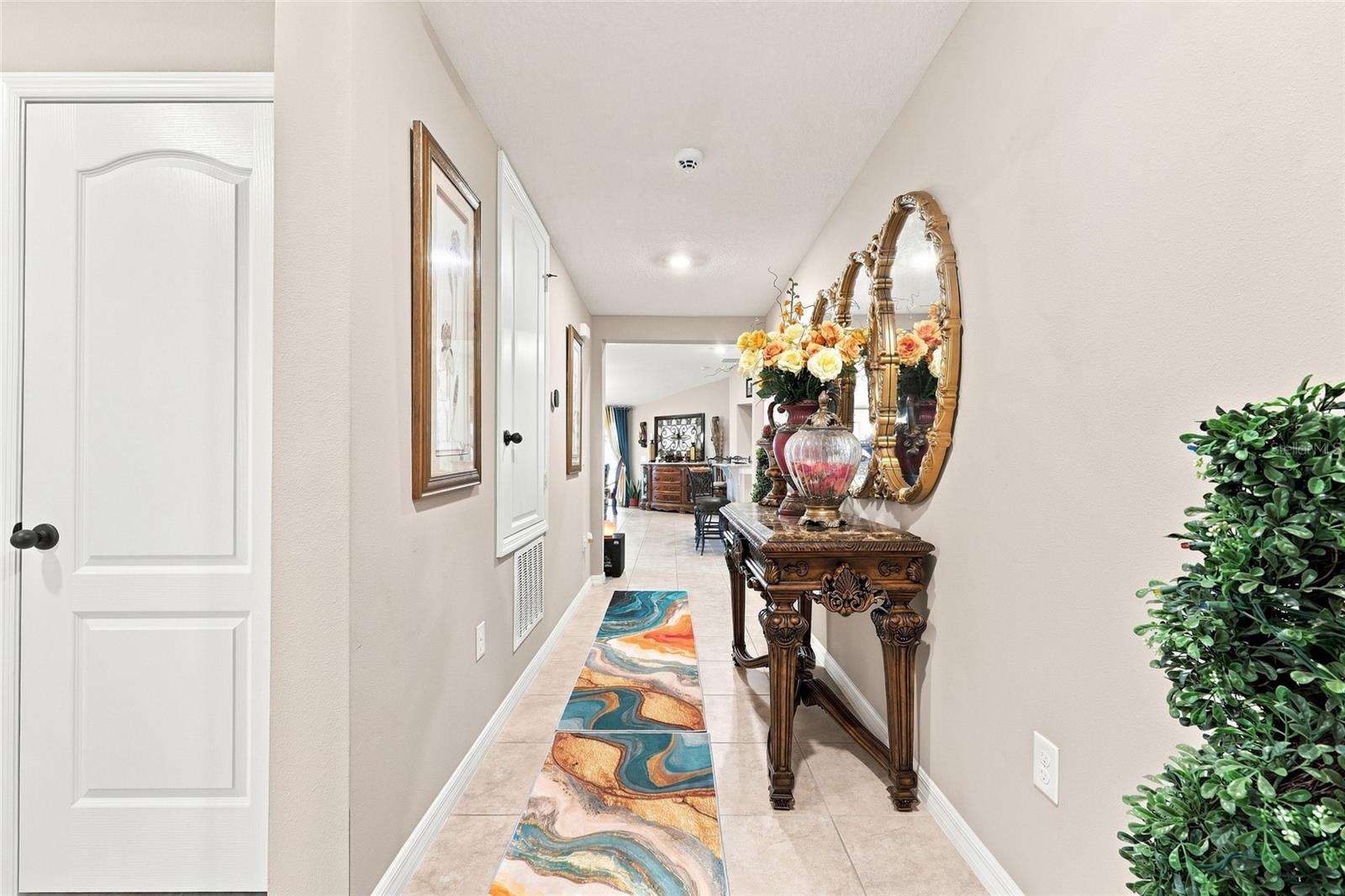 2328 Carriage Pointe Loop Property Photo 9