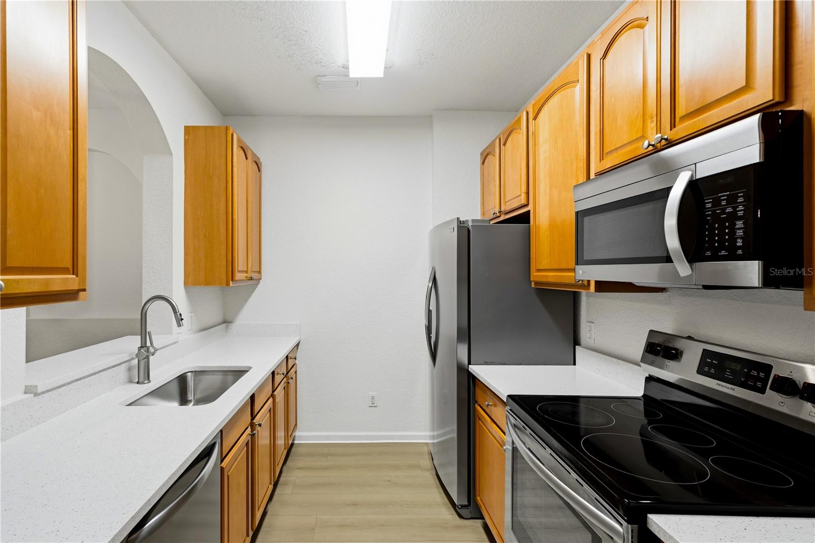 2484 San Tecla St #201 Property Photo 4
