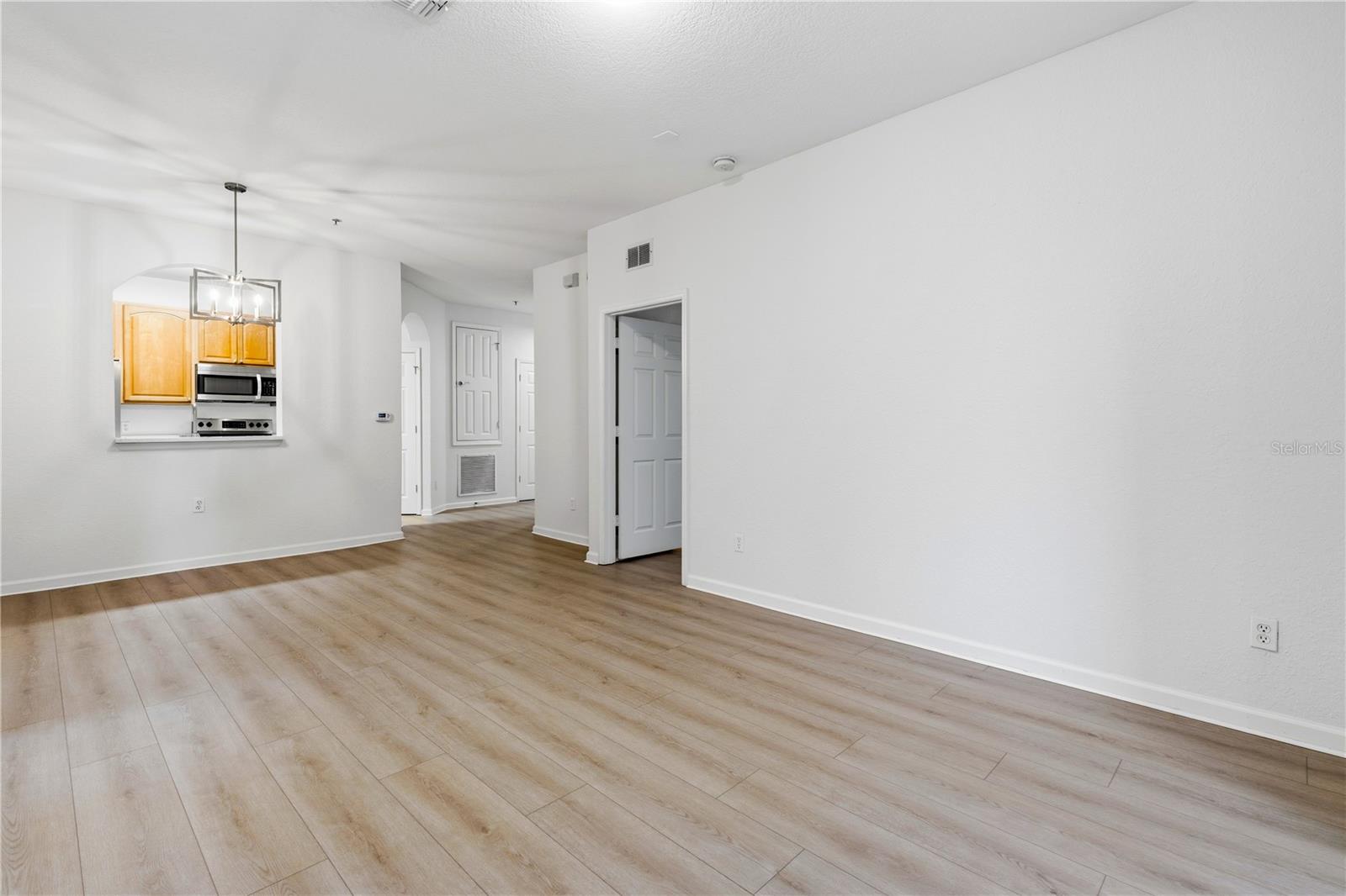 2484 San Tecla St #201 Property Photo 12