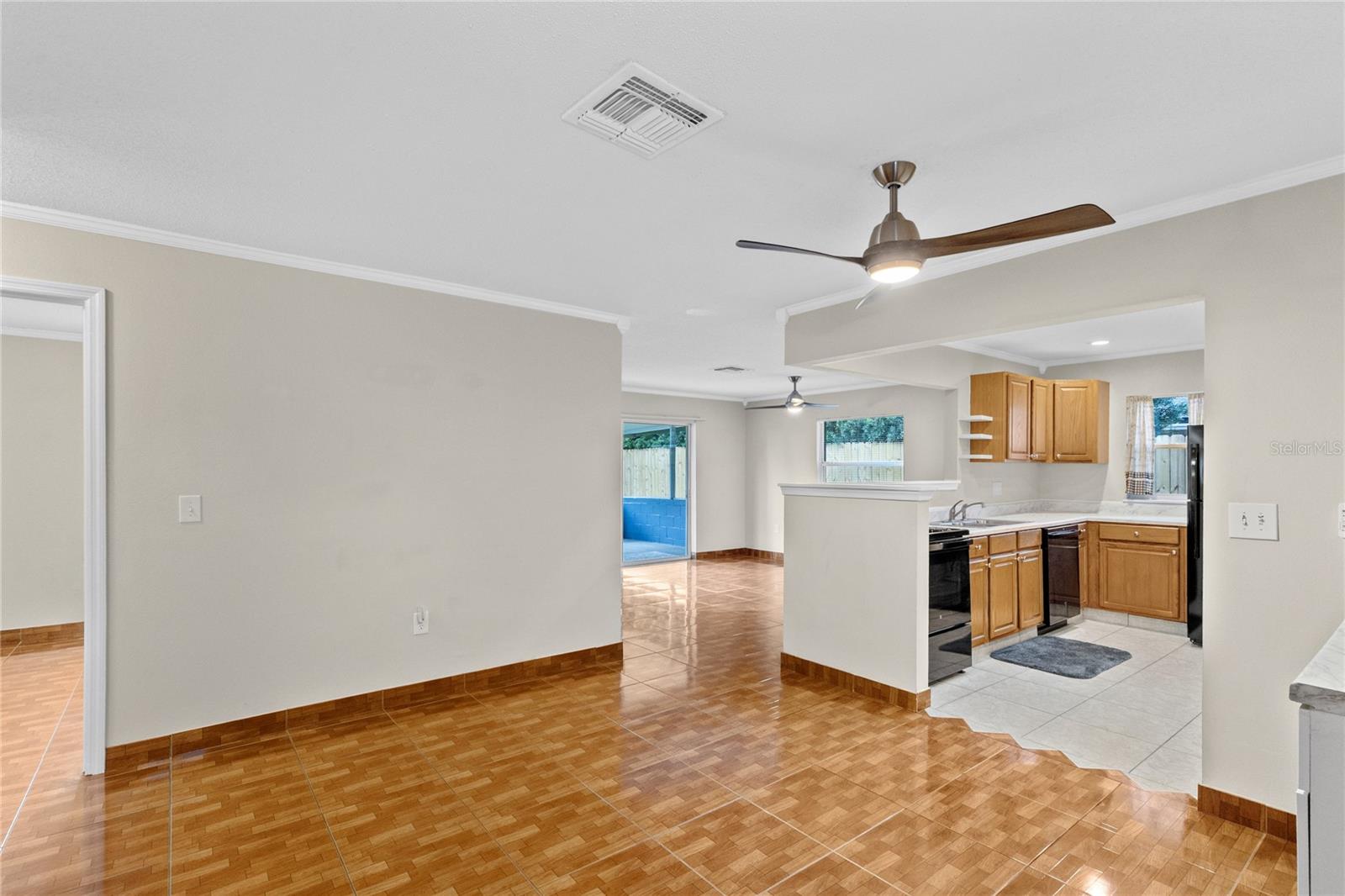 235 Tennessee Ave Property Photo 3
