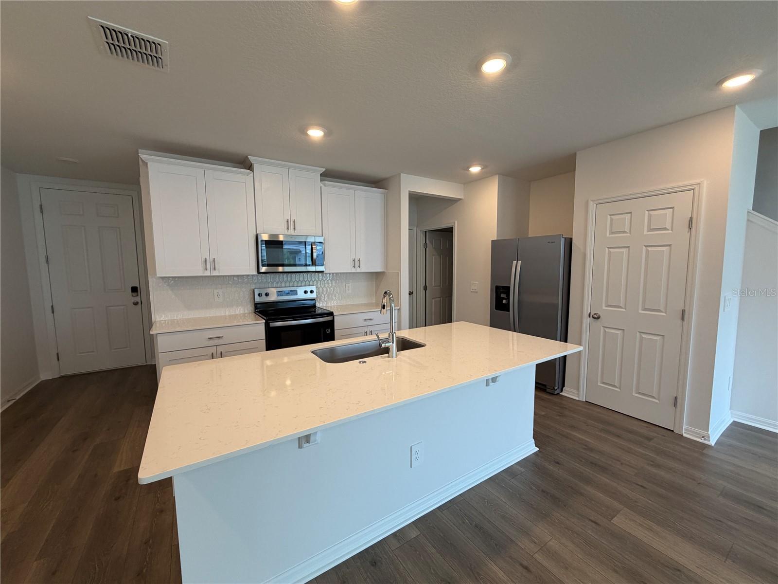 4543 Rangeland Way Property Photo 5