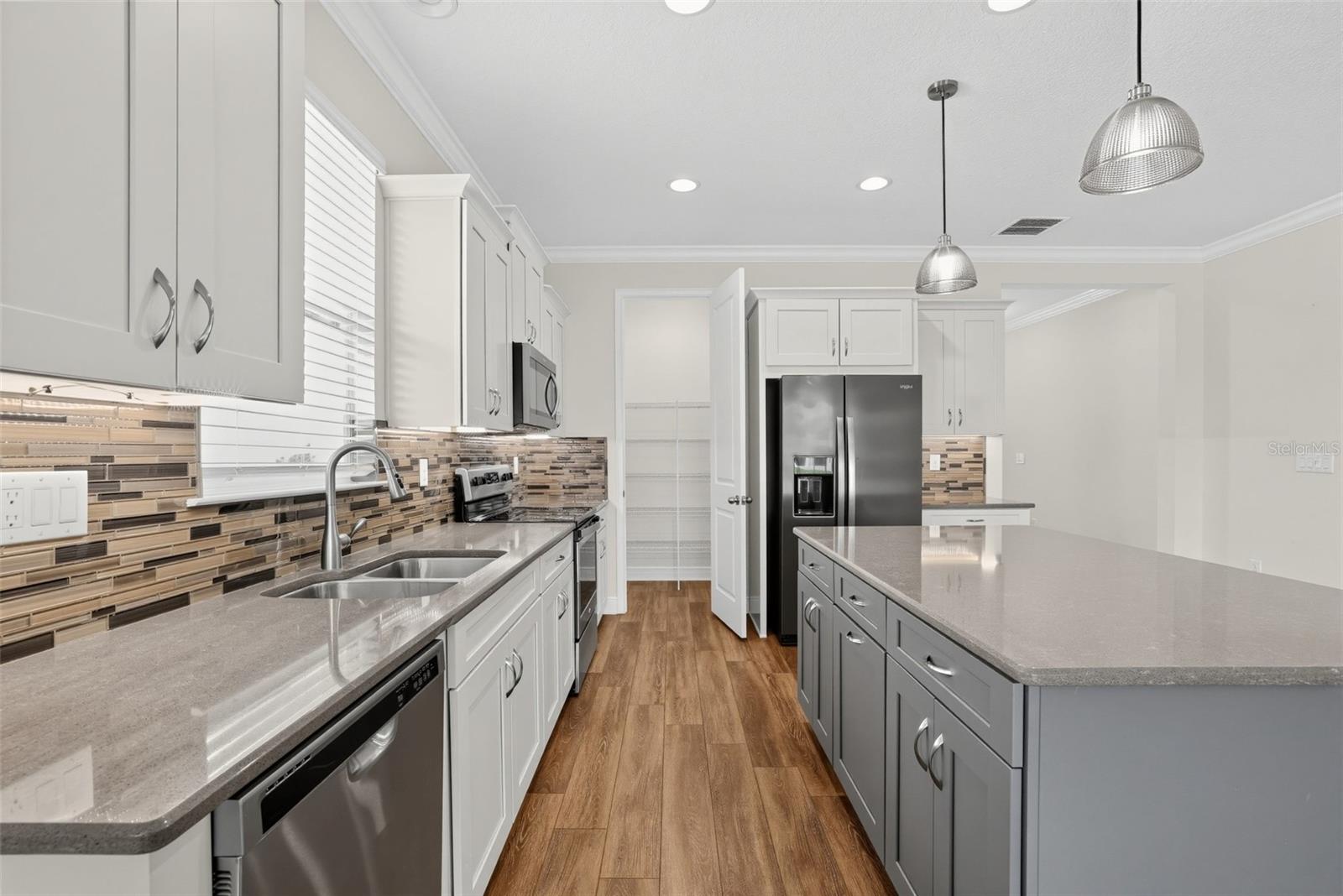 13102 Satin Lily Dr Property Photo 6
