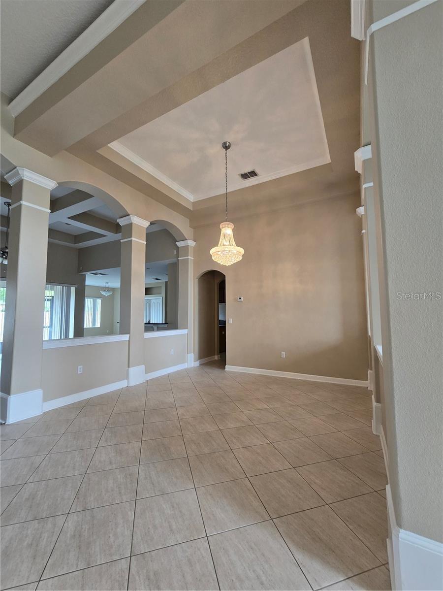 13613 Larsen Ln Property Photo 6