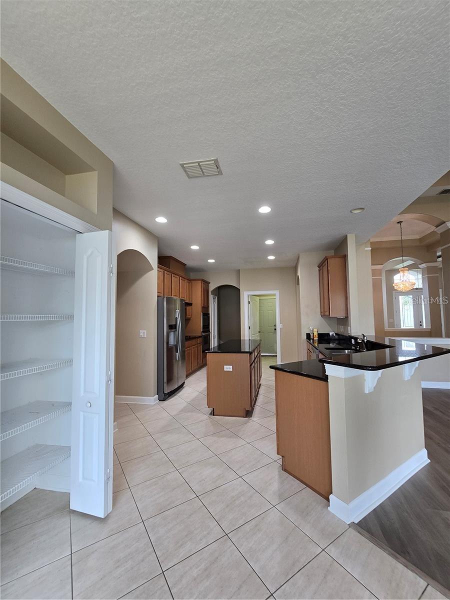 13613 Larsen Ln Property Photo 14