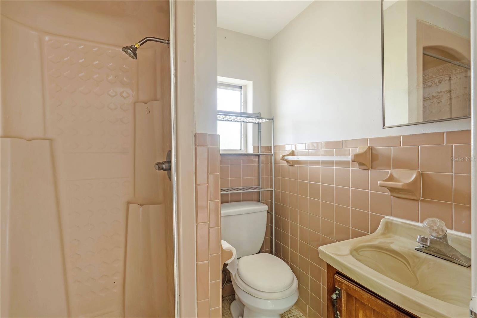 962 Rockhill St Property Photo 21