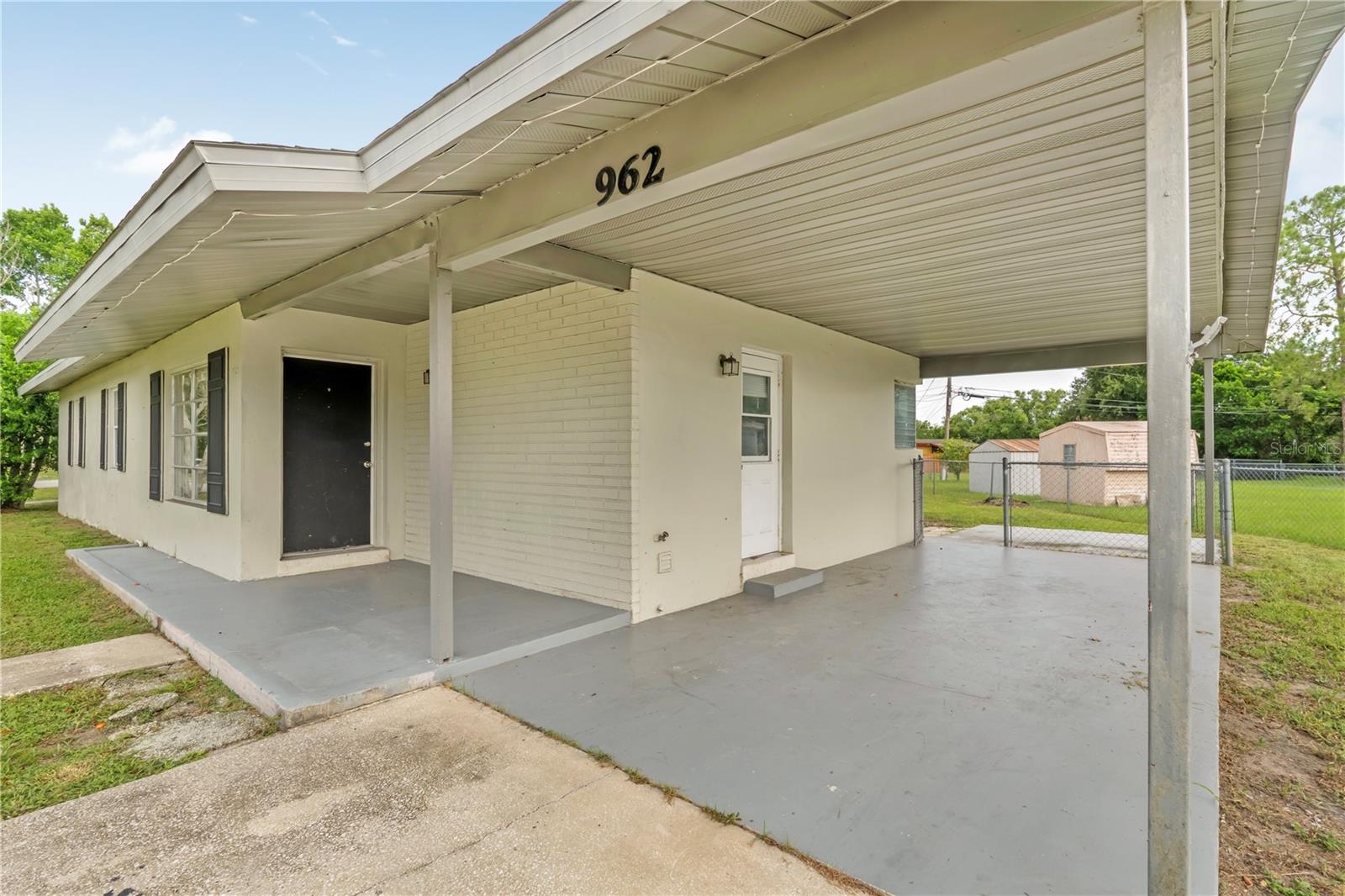 962 Rockhill St Property Photo 24