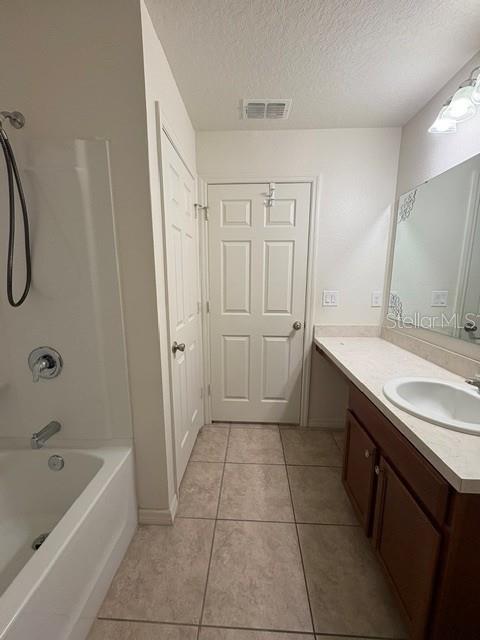 4751 Maplewild Ln Property Photo 9