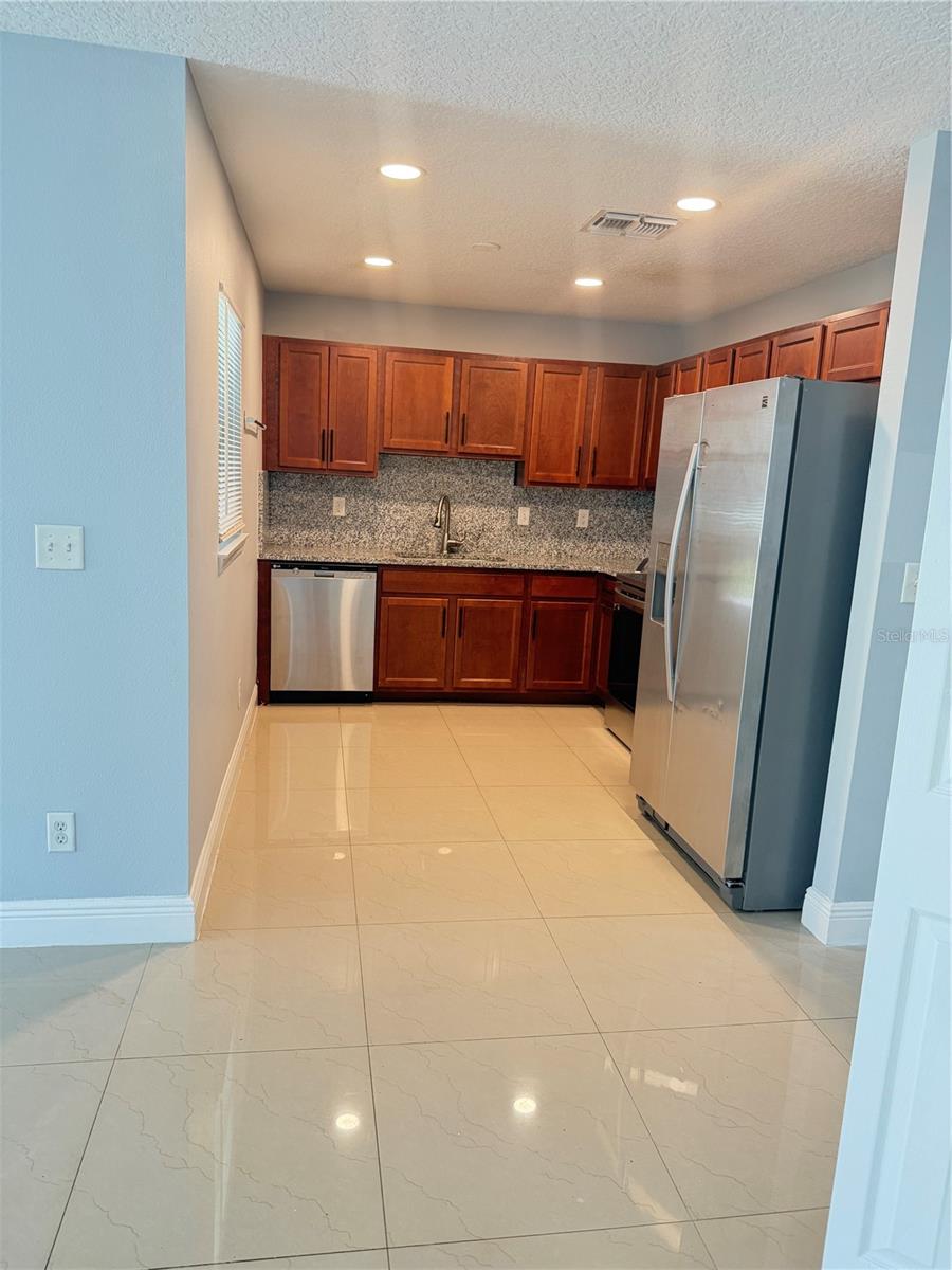 241 Emory Pl Property Photo 6
