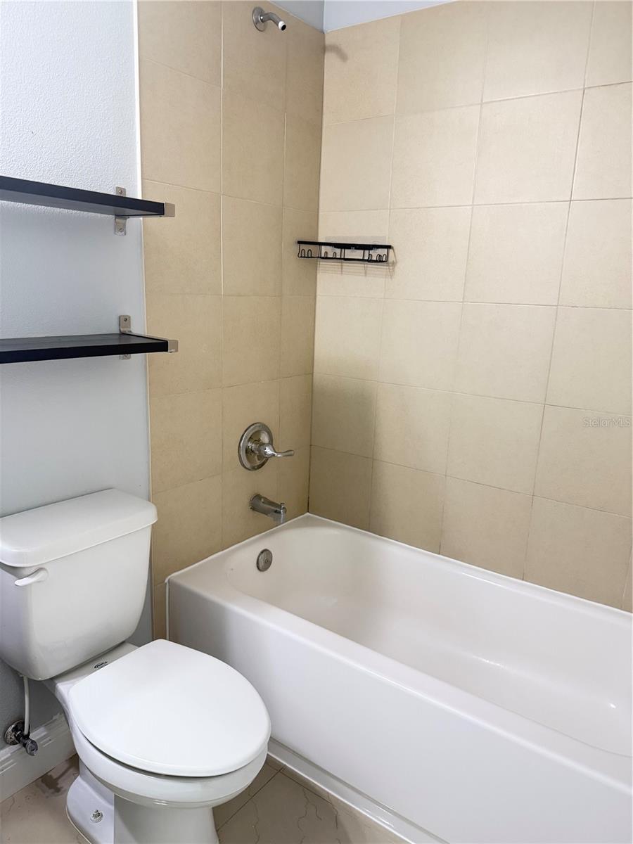 241 Emory Pl Property Photo 16