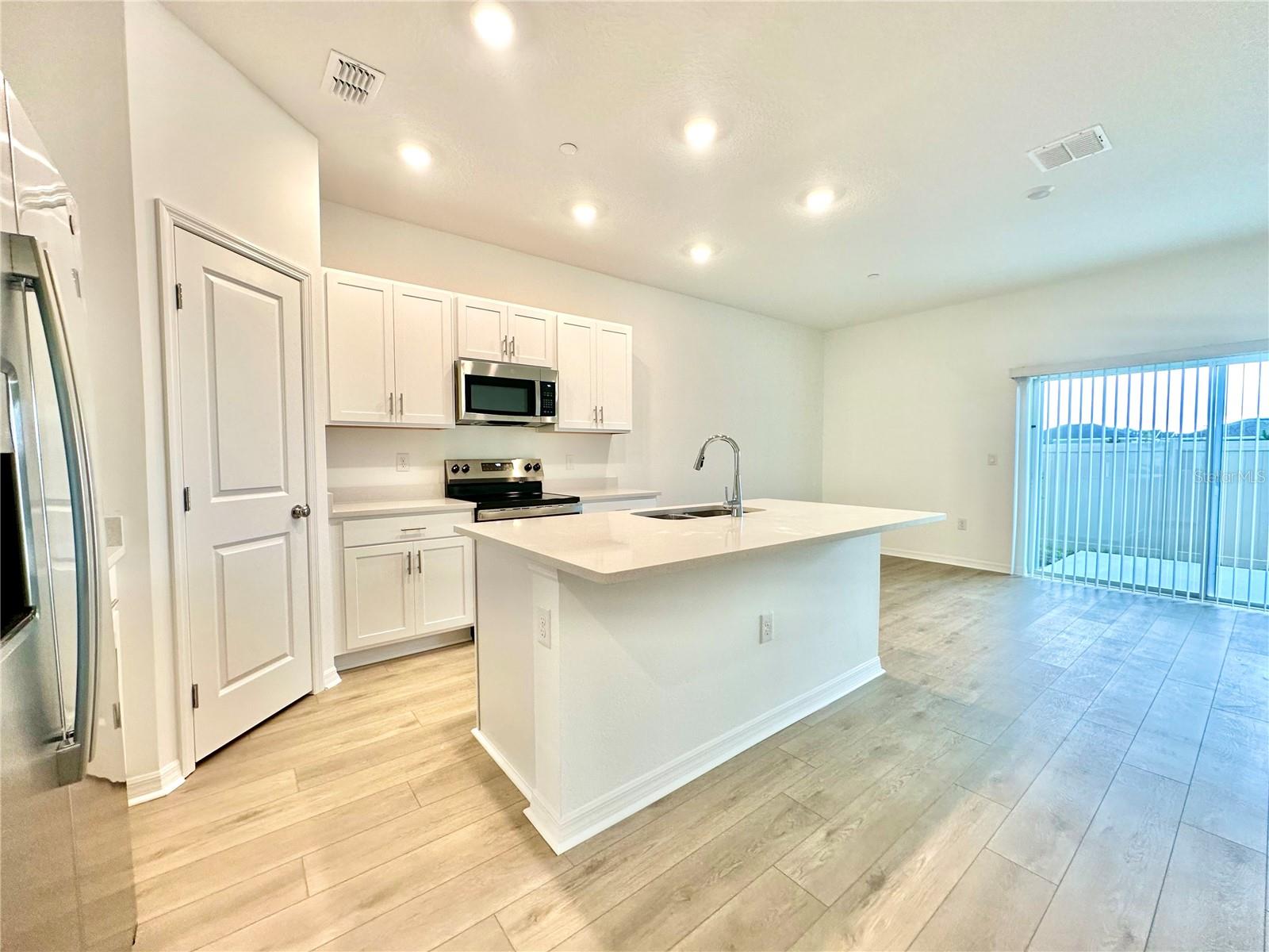 2675 Balmerino Way Property Photo 2