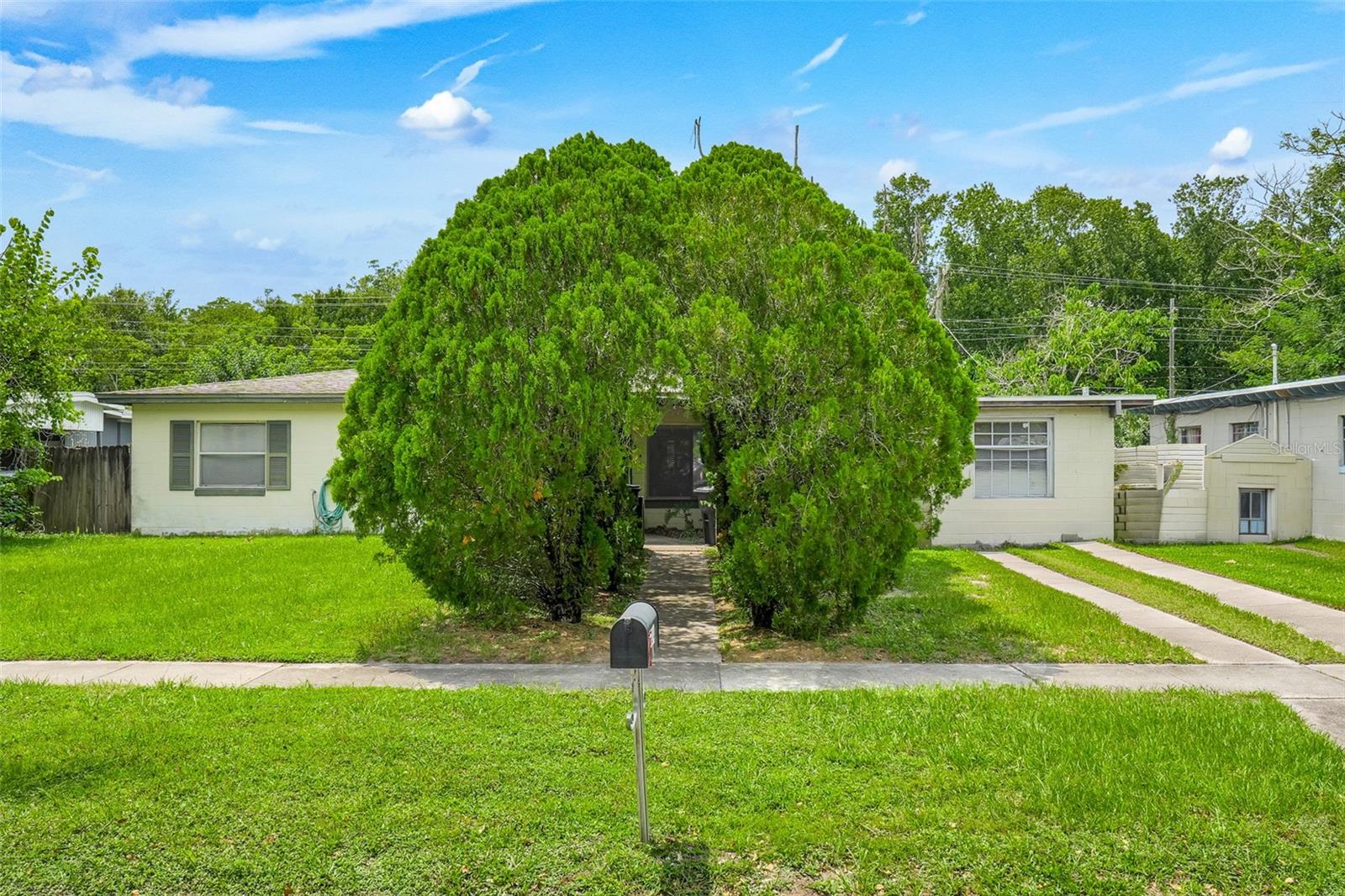 2304 Colton Drive Property Photo 1