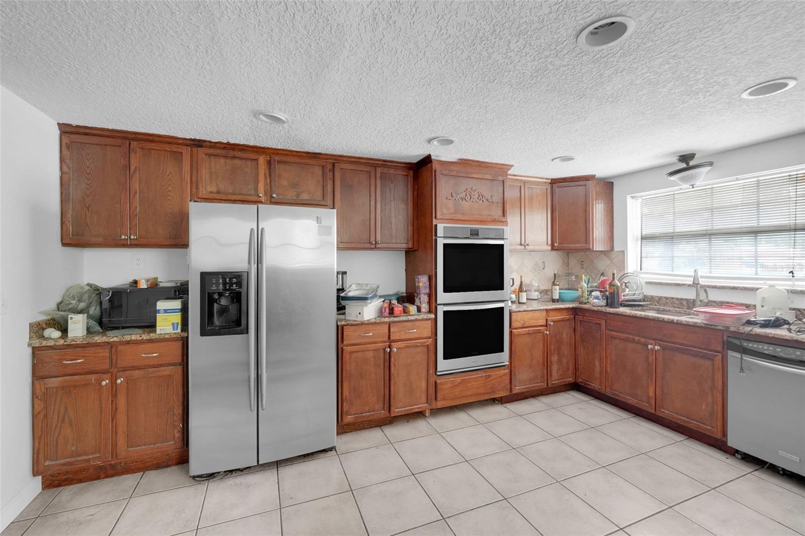 2304 Colton Drive Property Photo 10