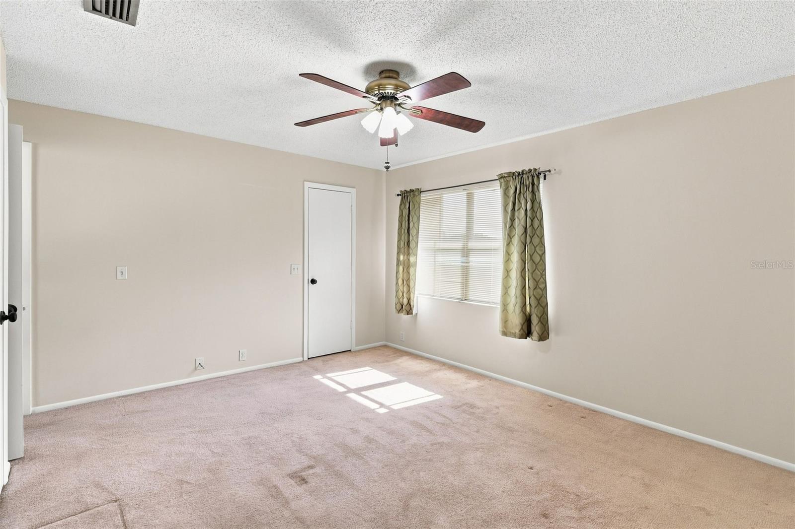 438 Windmeadows St #438 Property Photo 24