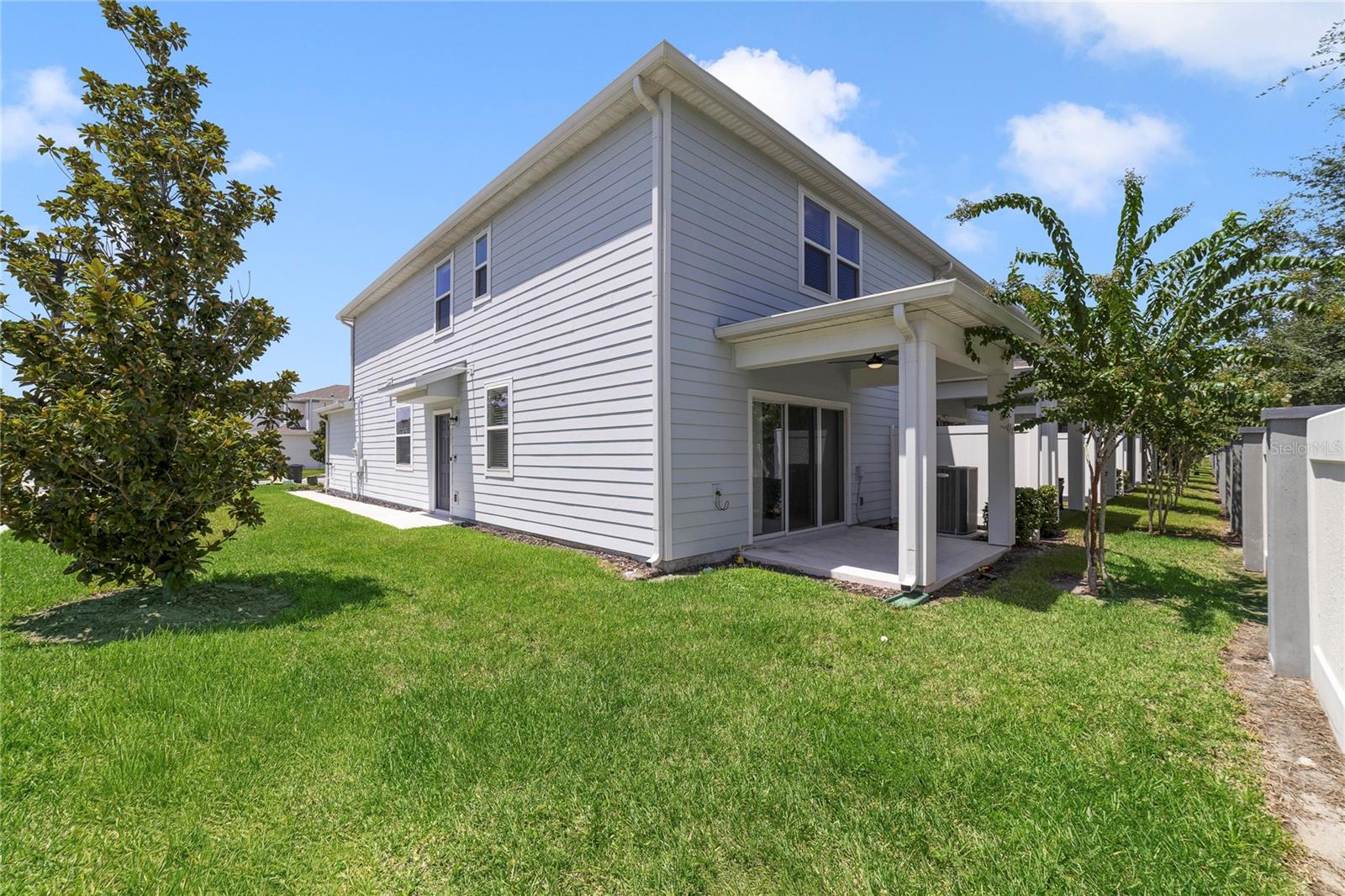 2857 Clever Ln Property Photo 3