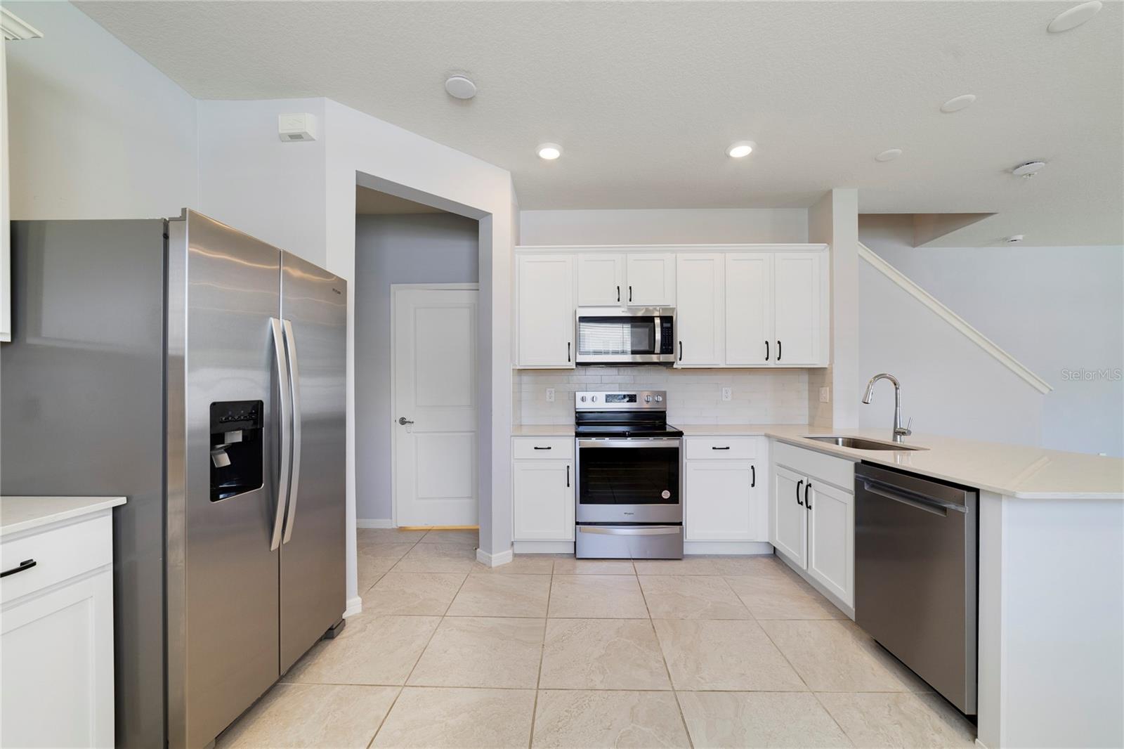 2857 Clever Ln Property Photo 6