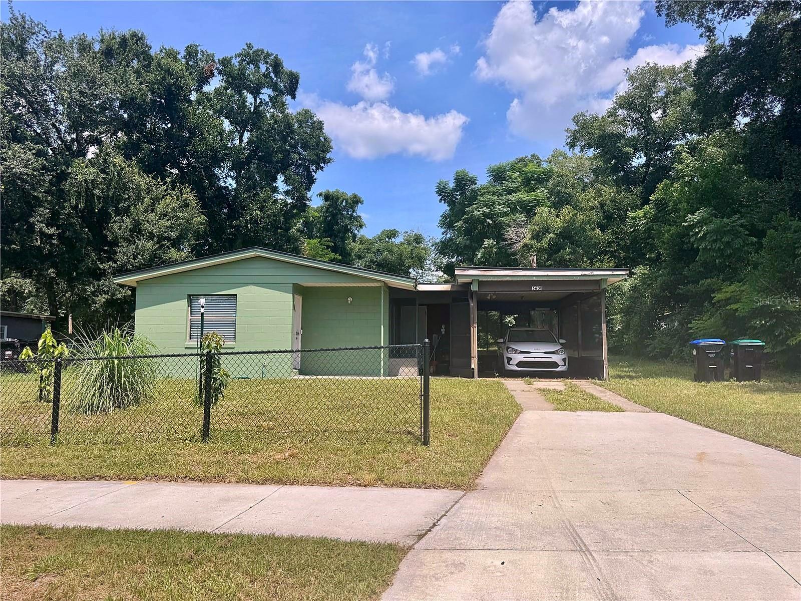 5601 Bryson Dr Property Photo 1
