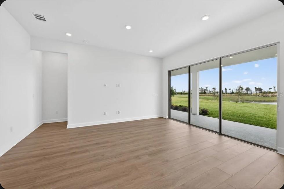 853 Tassleflower Trl Property Photo 3