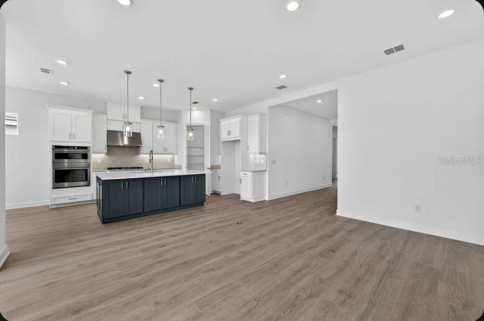 853 Tassleflower Trl Property Photo 7