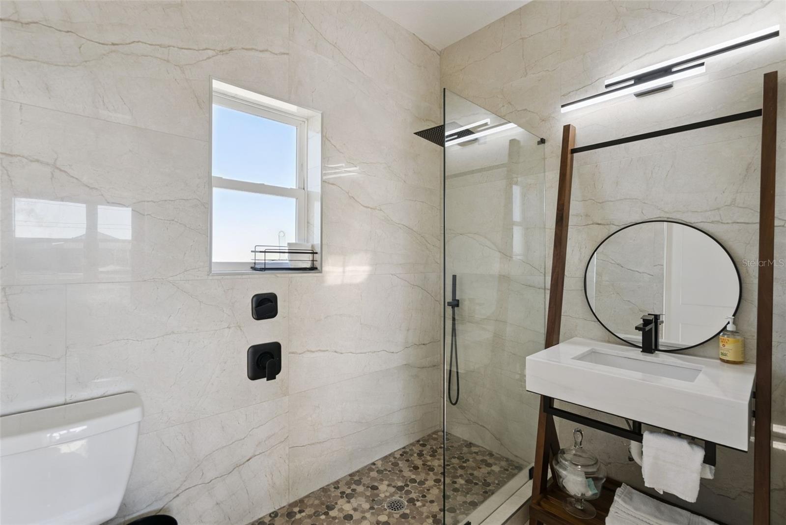 6274 Turtlemound Rd Property Photo 47