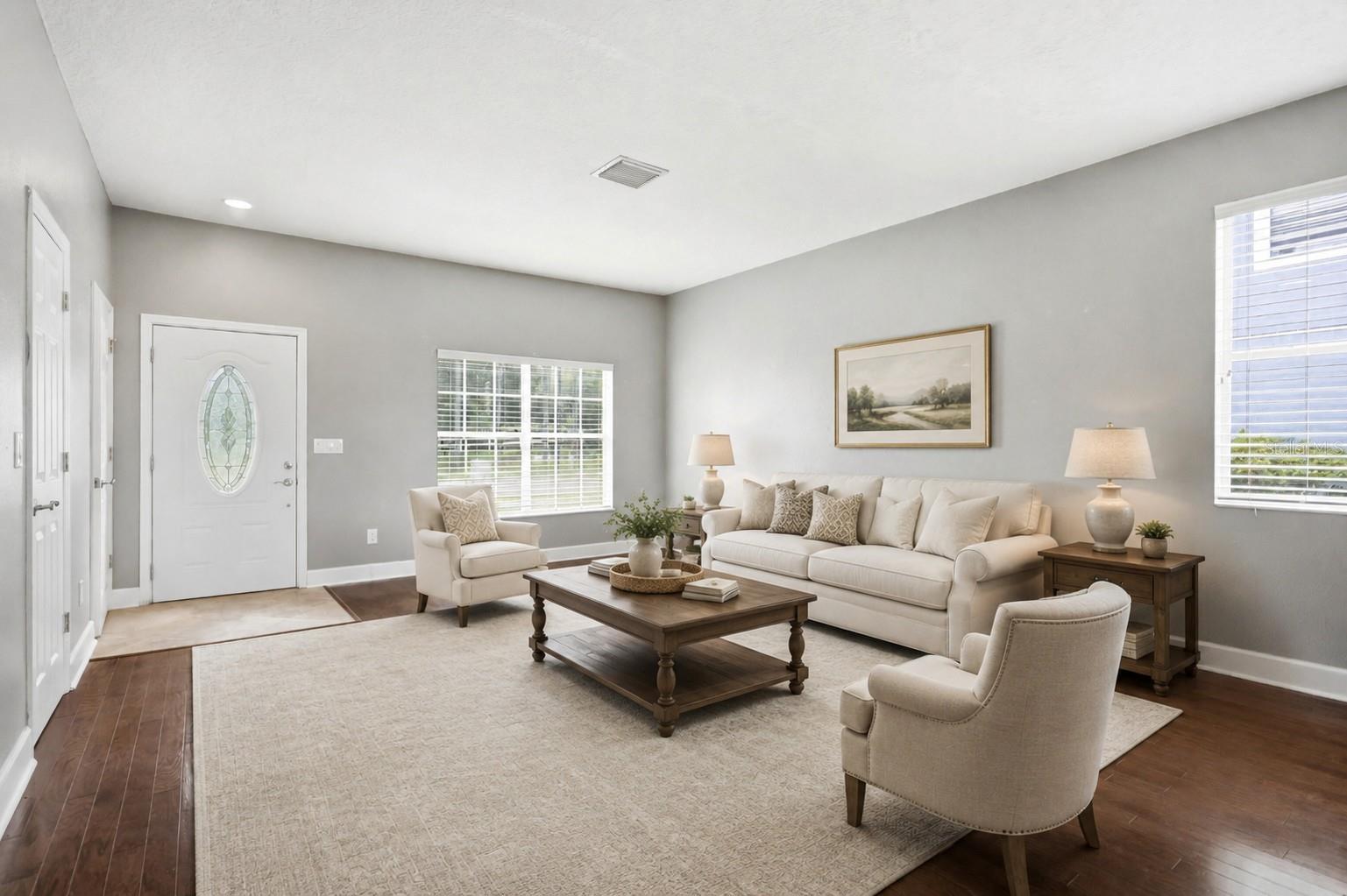 33863 Terragona Dr Property Photo 3