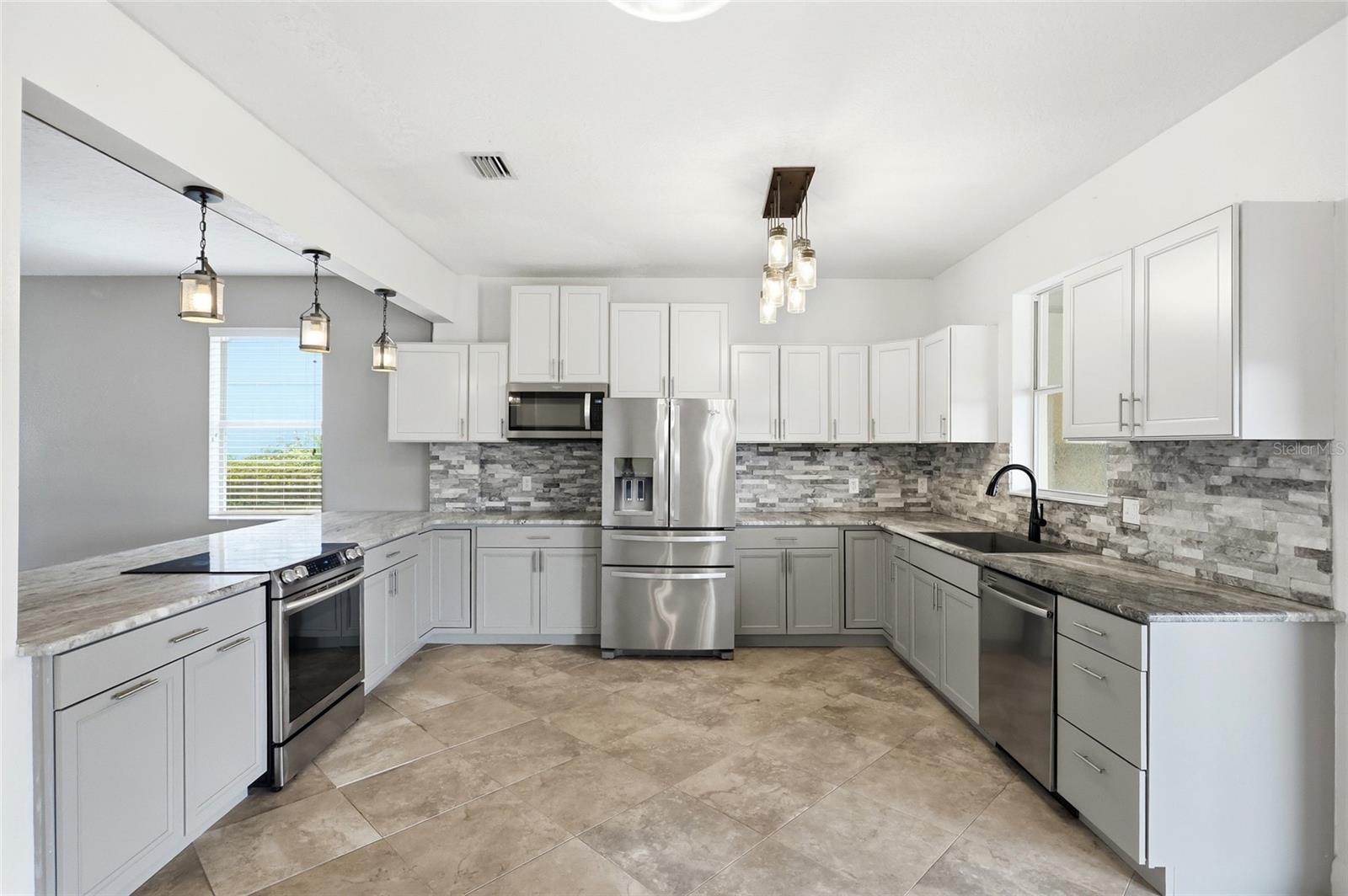 33863 Terragona Dr Property Photo 15