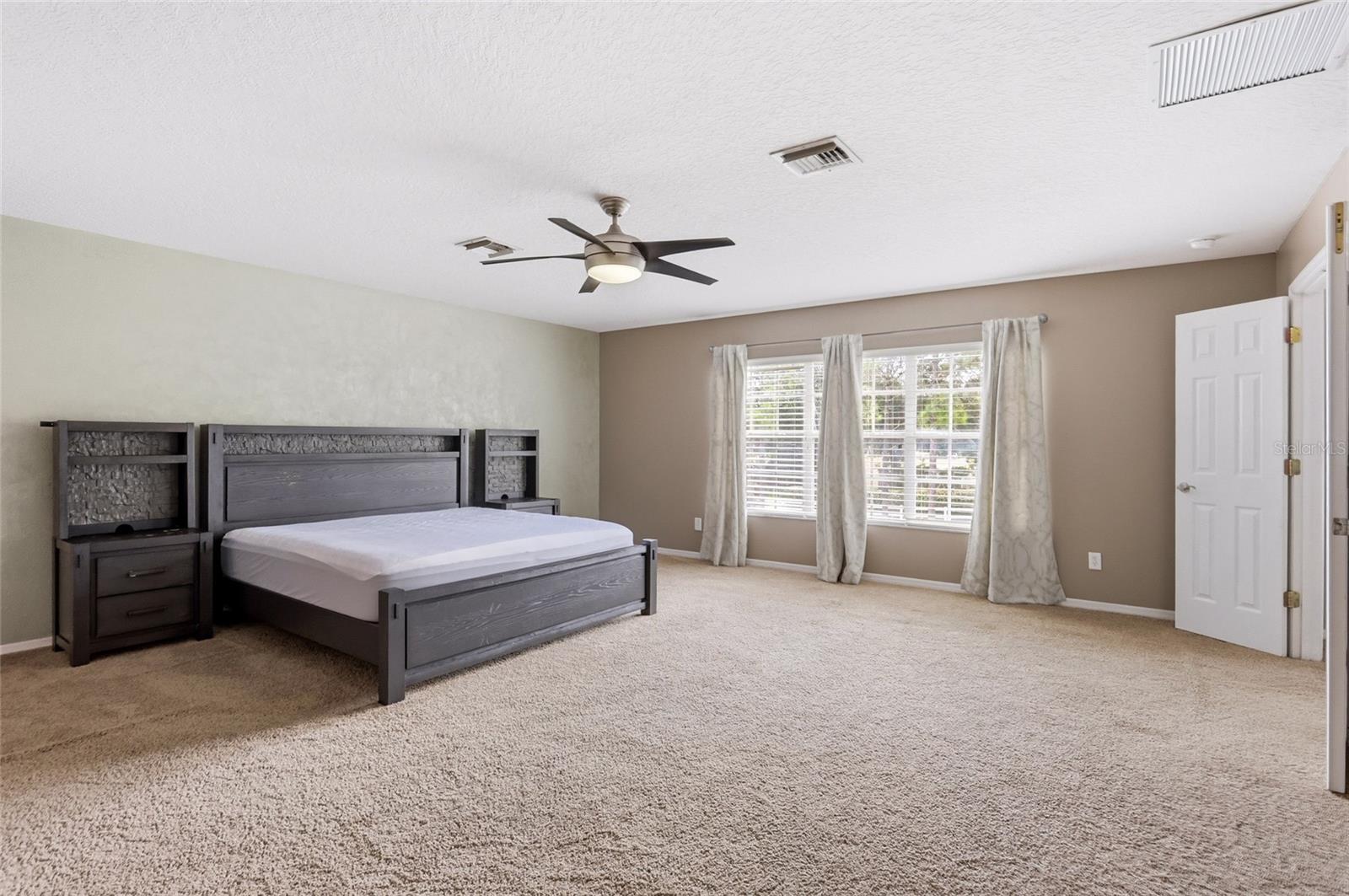 33863 Terragona Dr Property Photo 24