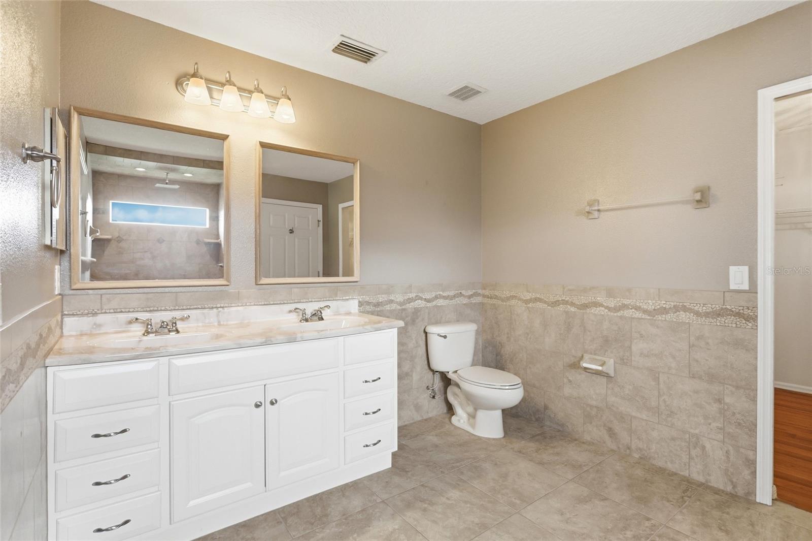 33863 Terragona Dr Property Photo 27