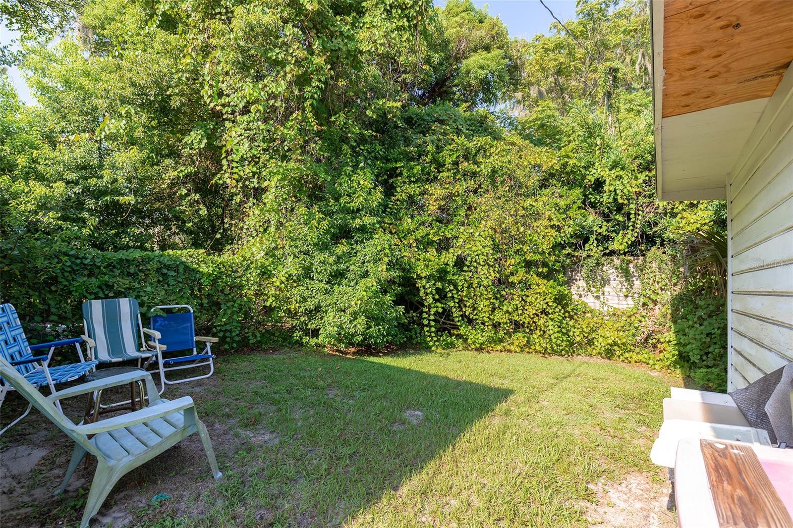 220 N Adelle Ave Property Photo 33