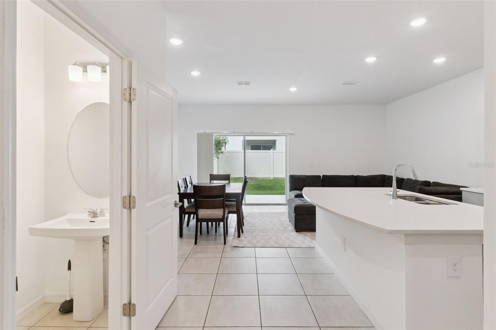 2251 Portrait St Property Photo 11