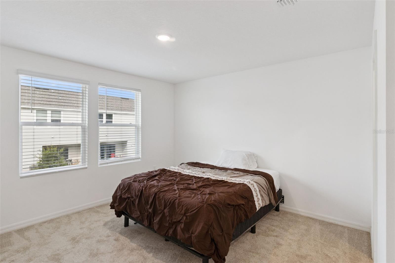 2251 Portrait St Property Photo 20