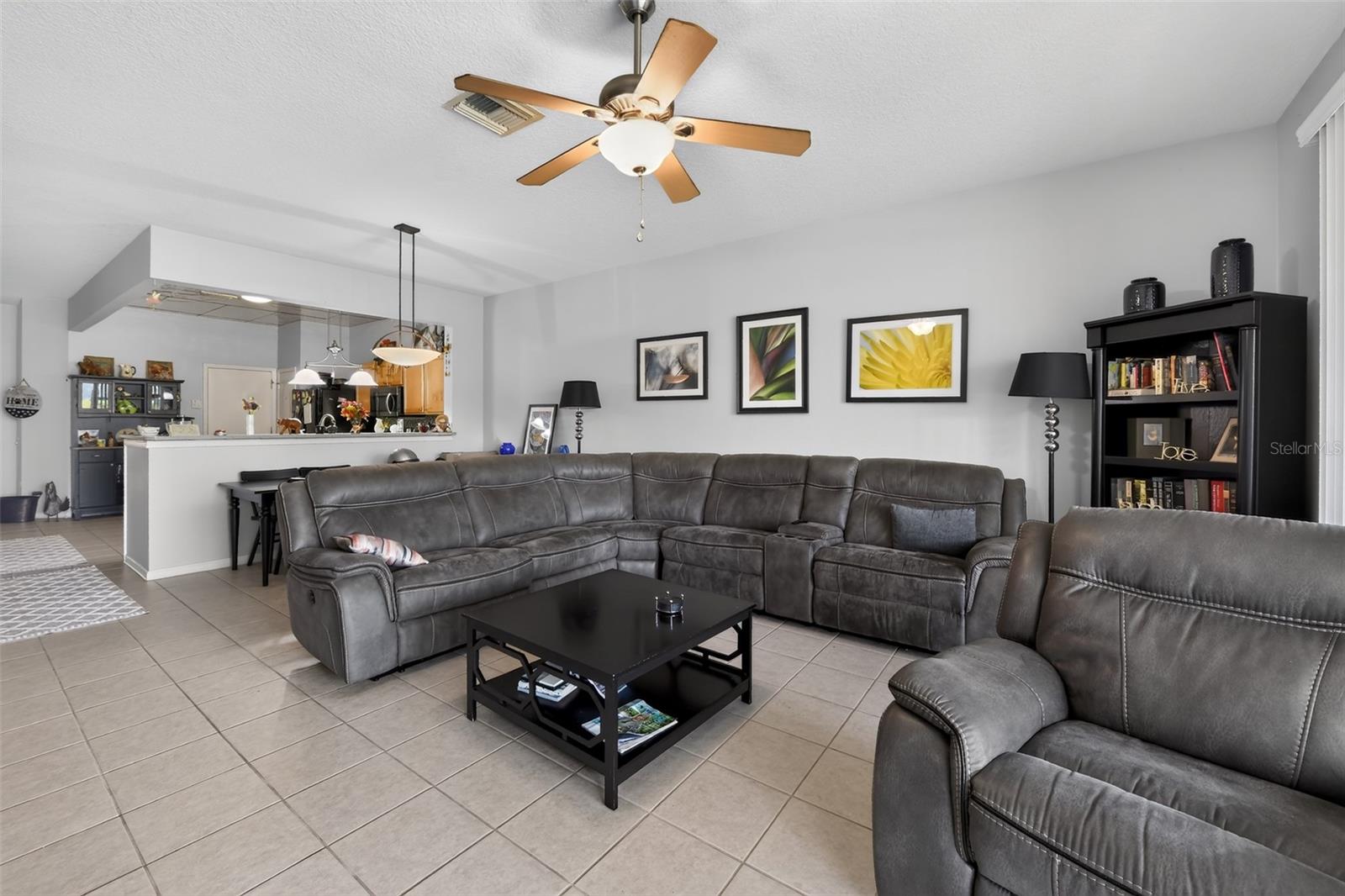 2823 Conch Hollow Dr Property Photo 8