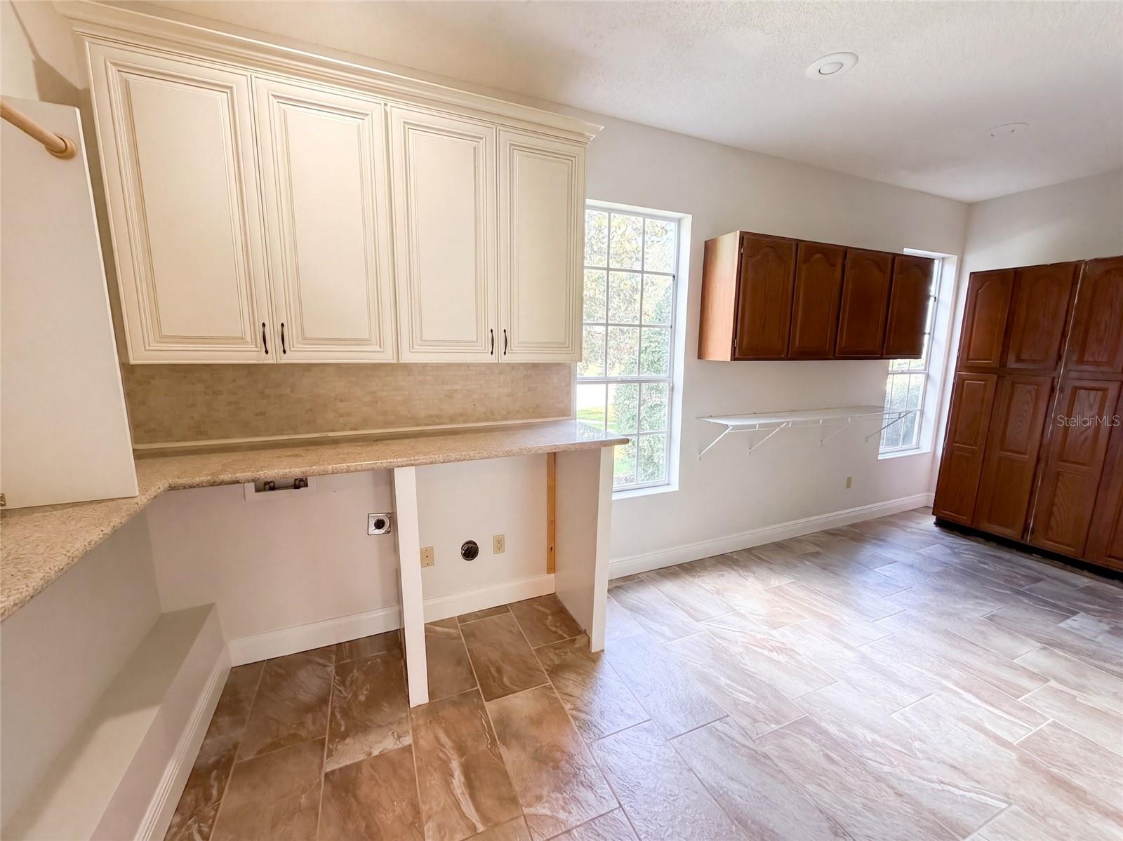 120 Longbranch Rd Property Photo 23