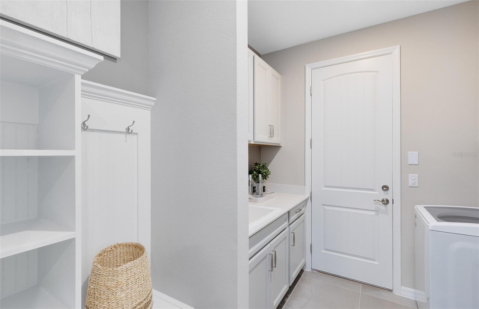 1430 Ridge Tree Drive Property Photo 34