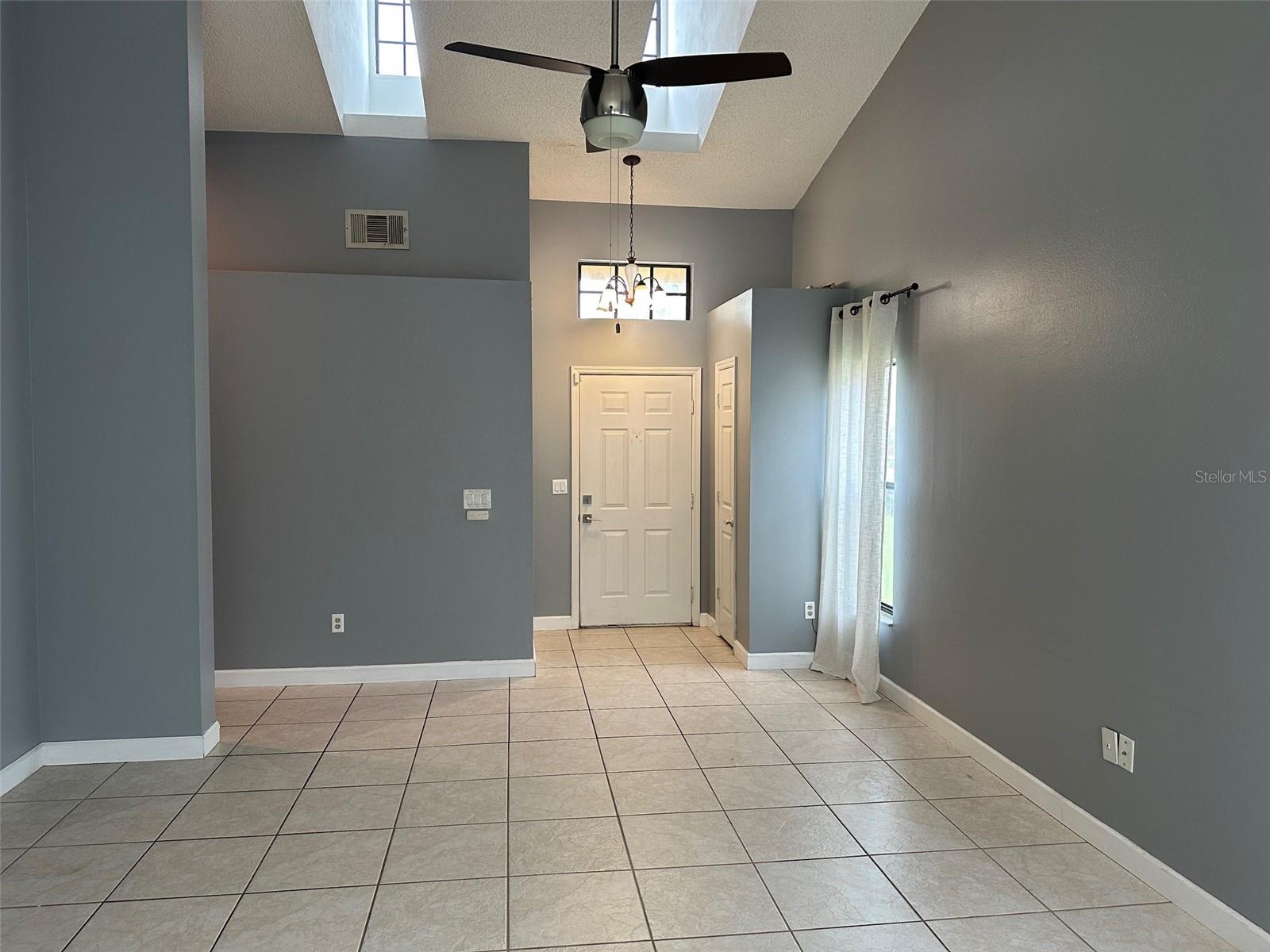 3976 Waterview Loop Property Photo 7