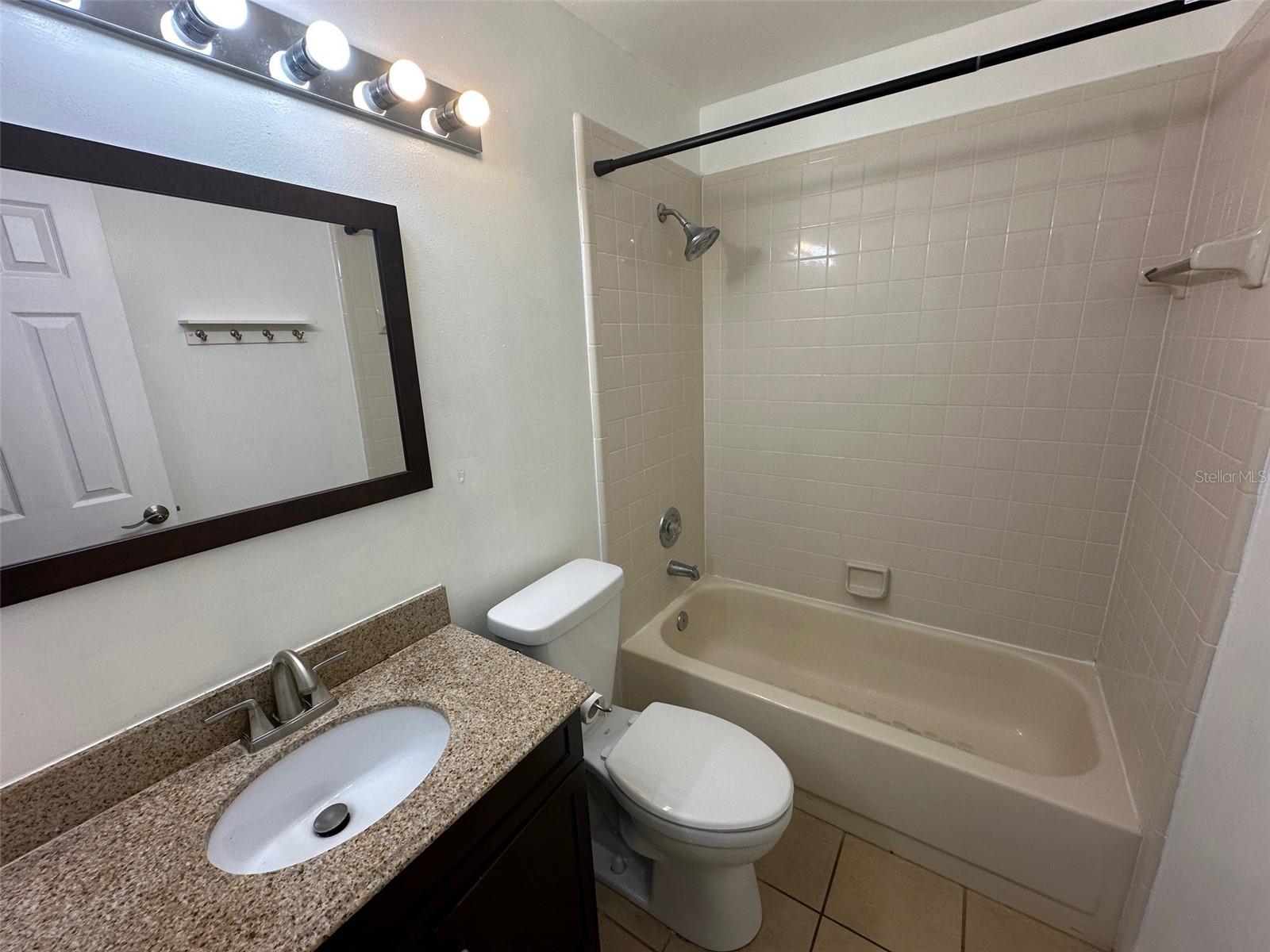 3976 Waterview Loop Property Photo 12