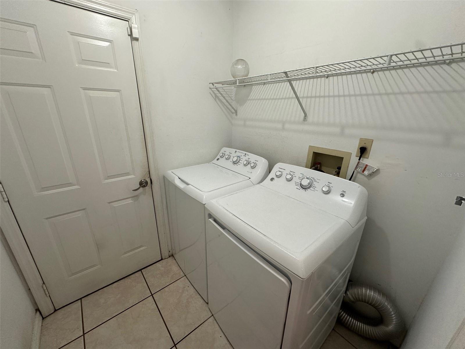 3976 Waterview Loop Property Photo 14