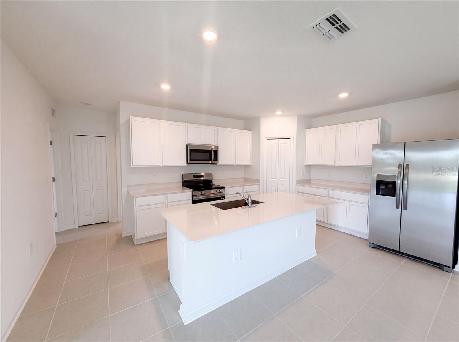 4373 River Beacon Blvd Property Photo 2